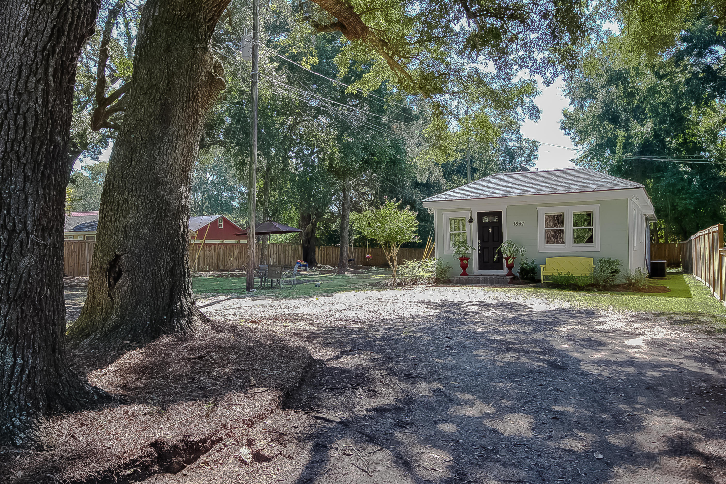 1847 Grimball Road Charleston, SC 29412 - Photo 14 of 14 16