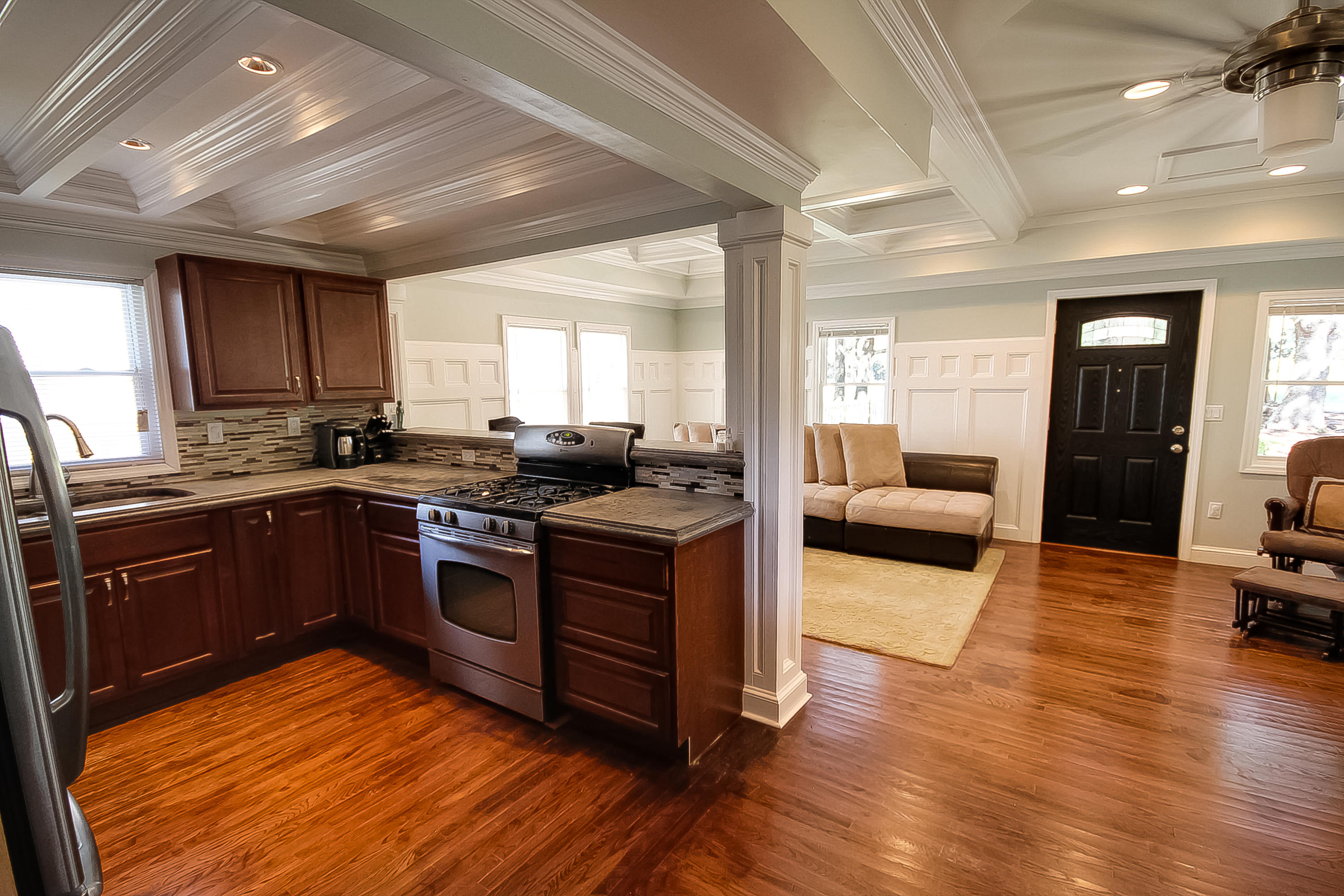 1847 Grimball Road Charleston, SC 29412 - Photo 3 of 14 4