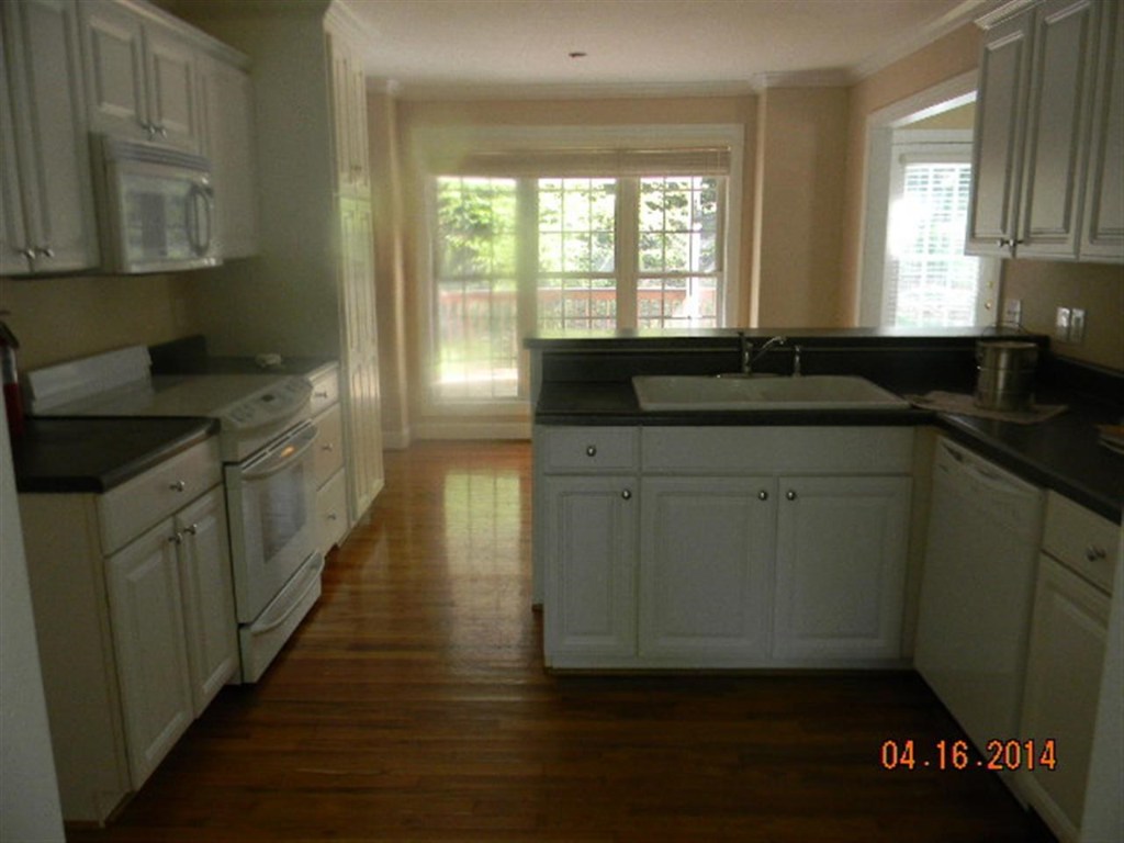 514 Laurel Creek Anderson, SC 29621 - Photo 4 of 7