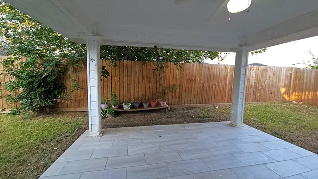 $1,950 | 1310 Goswell Lane, Channelview, TX 77530