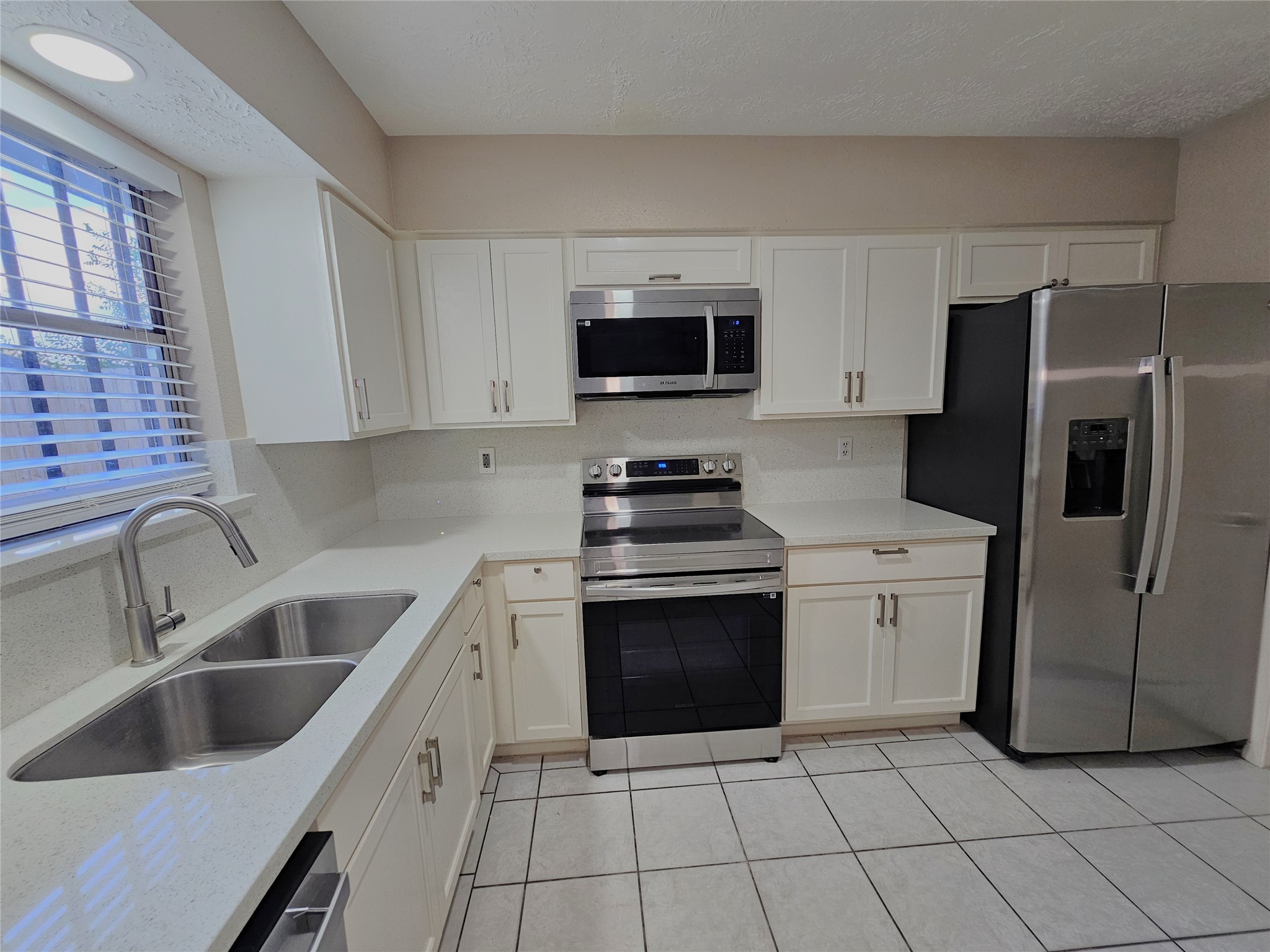 1310 Goswell Lane Channelview, TX 77530 - Photo 6 of 21