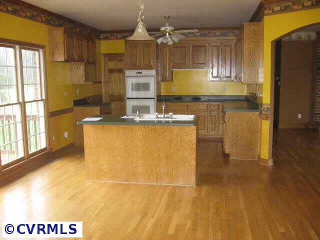 8282 South Genito Road Jetersville, VA 23083 - Photo 2 of 3 Other - Kitchen