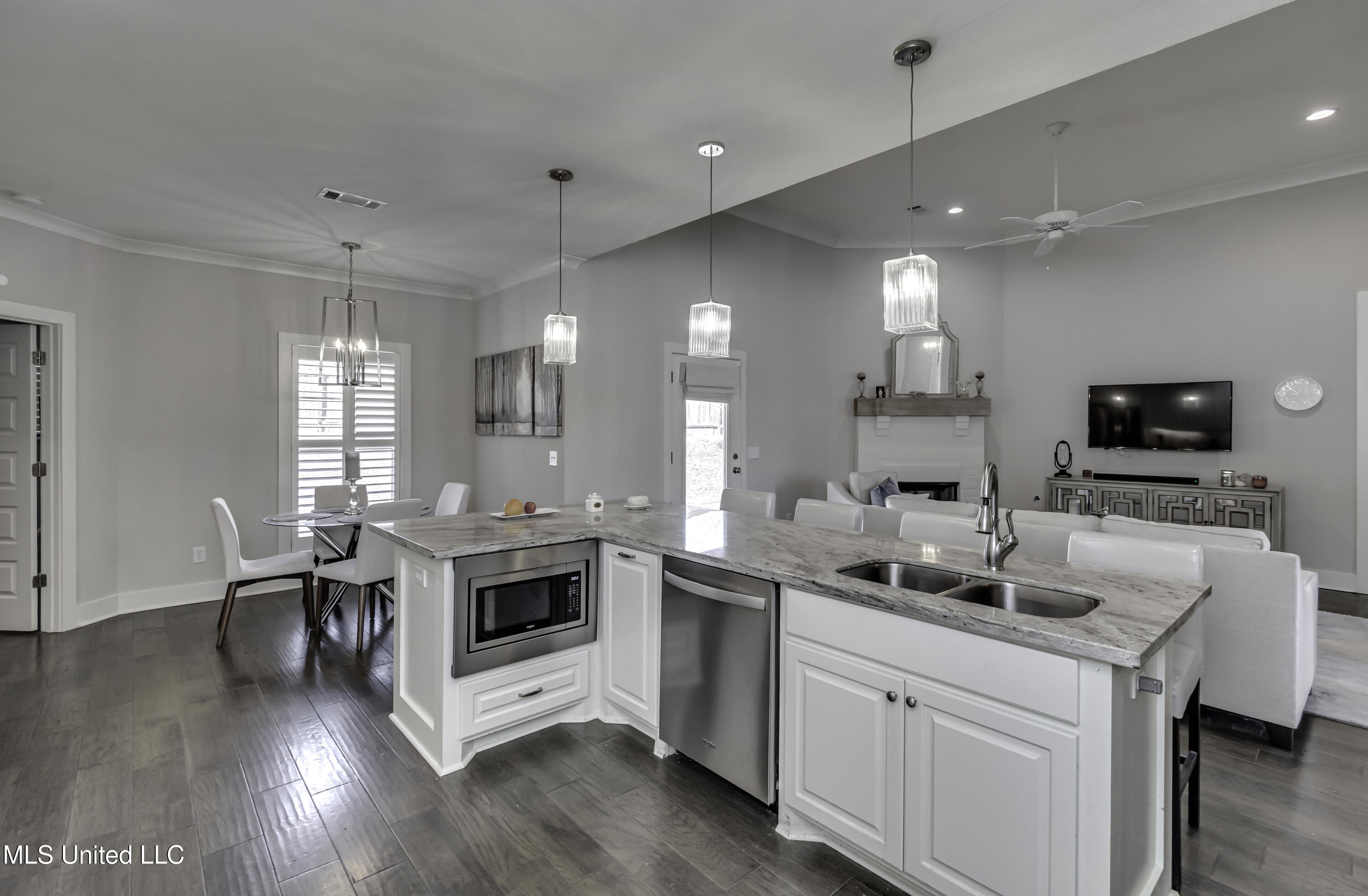 118 Hampstead Drive Madison, MS 39110 - Photo 12 of 59 118 Hampstead --31