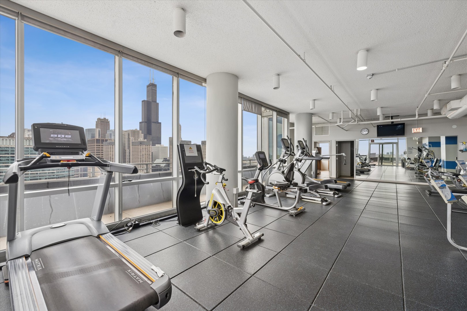 737 West Washington Boulevard, Unit 710 Chicago, IL 60661 - Photo 11 of 14 a view of a room with gym equipment