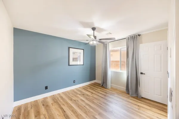 $3,800 | 8217 Cabin Springs Avenue, Las Vegas, NV 89131