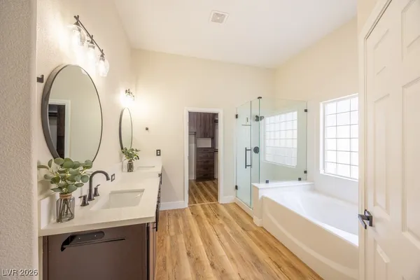 $3,800 | 8217 Cabin Springs Avenue, Las Vegas, NV 89131