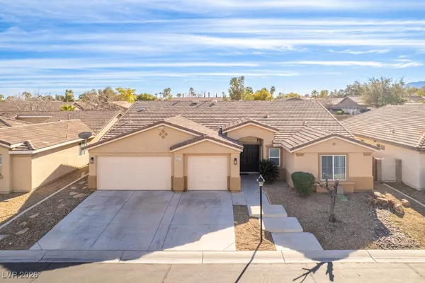 $3,800 | 8217 Cabin Springs Avenue, Las Vegas, NV 89131