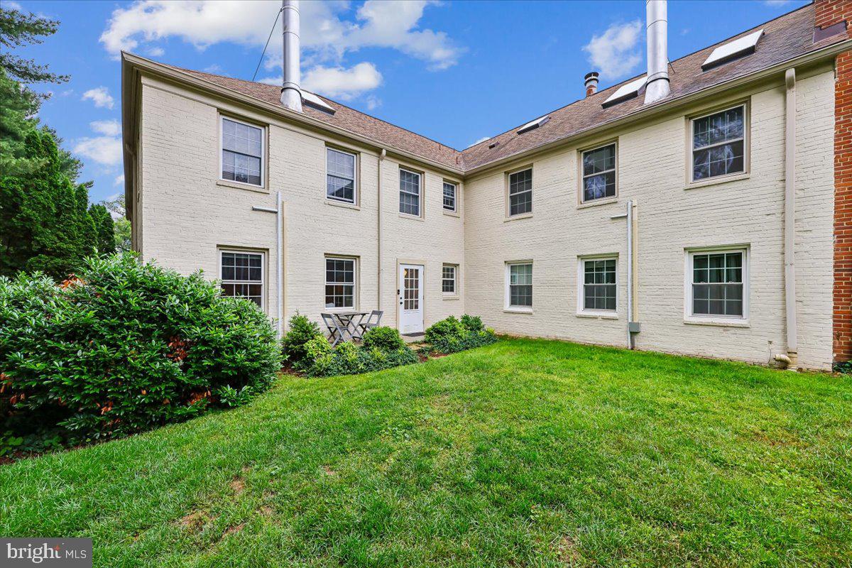 8205 Grubb Road, Unit 101 Silver Spring, MD 20910 - Photo 19 of 25