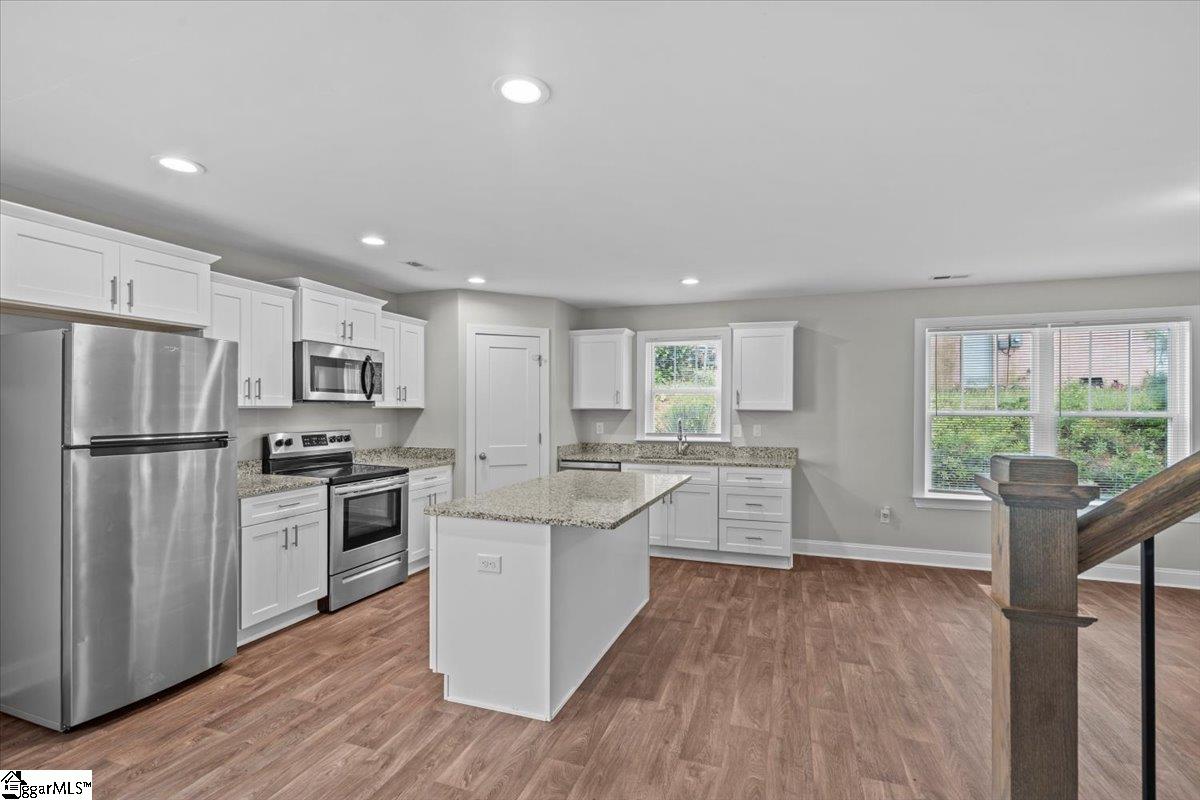 101 Mountain View Avenue Greer, SC 29650 - Photo 12 of 31 Gallery Image 12