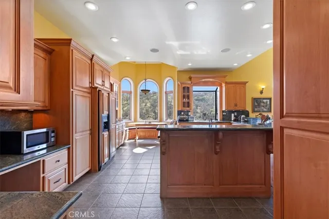 $1,235,000 | 24500 Heather Court, Tehachapi, CA 93561