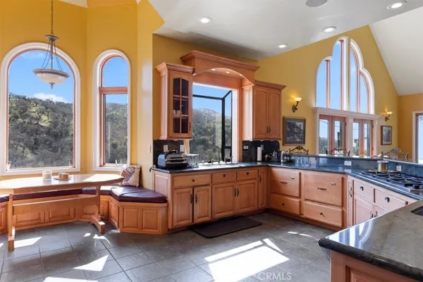 $1,230,000 | 24500 Heather Court, Tehachapi, CA 93561