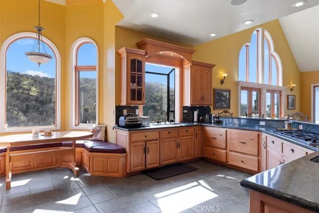 $1,235,000 | 24500 Heather Court, Tehachapi, CA 93561