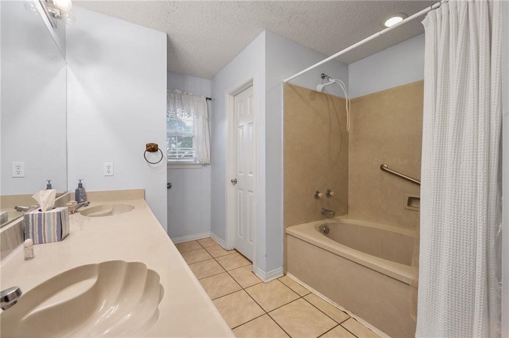 374 East Suncrest Loop Slidell, LA 70458 - Photo 13 of 21 Gallery Image 13