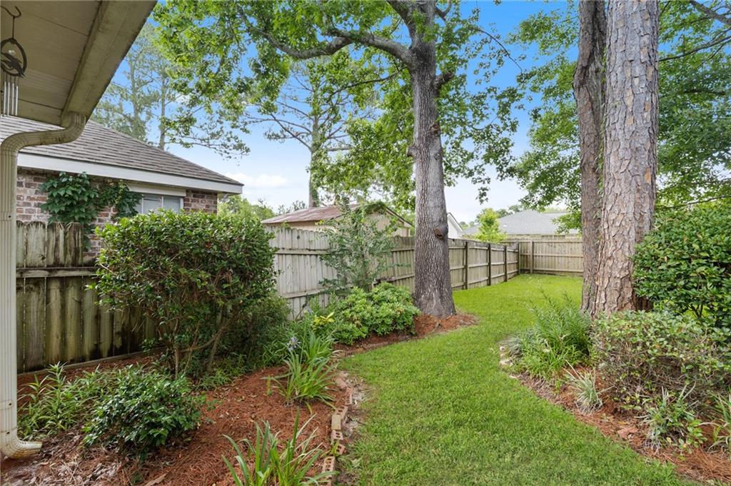 374 East Suncrest Loop Slidell, LA 70458 - Photo 20 of 21 Gallery Image 20