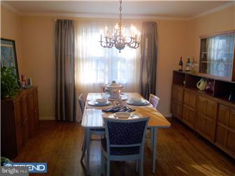2408 Yellowstone Road Cinnaminson, NJ 08077 - Photo 2 of 12 Dining Room