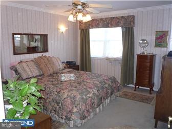 2408 Yellowstone Road Cinnaminson, NJ 08077 - Photo 9 of 12 Bedroom - Main