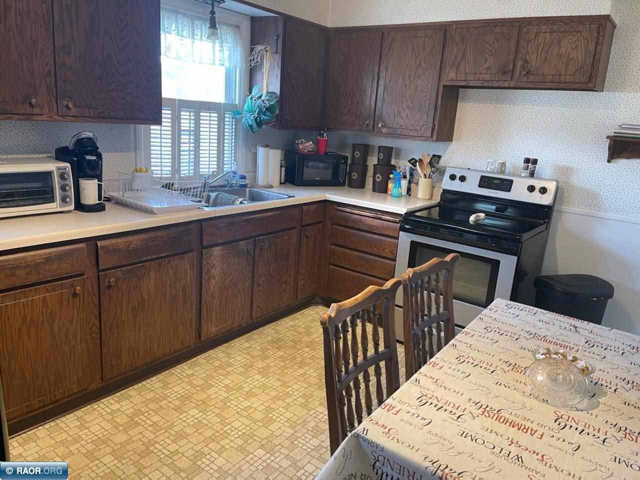 4027 3rd Avenue East Hibbing, MN 55746 - Photo 5 of 28