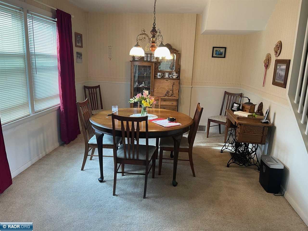 4027 3rd Avenue East Hibbing, MN 55746 - Photo 7 of 28