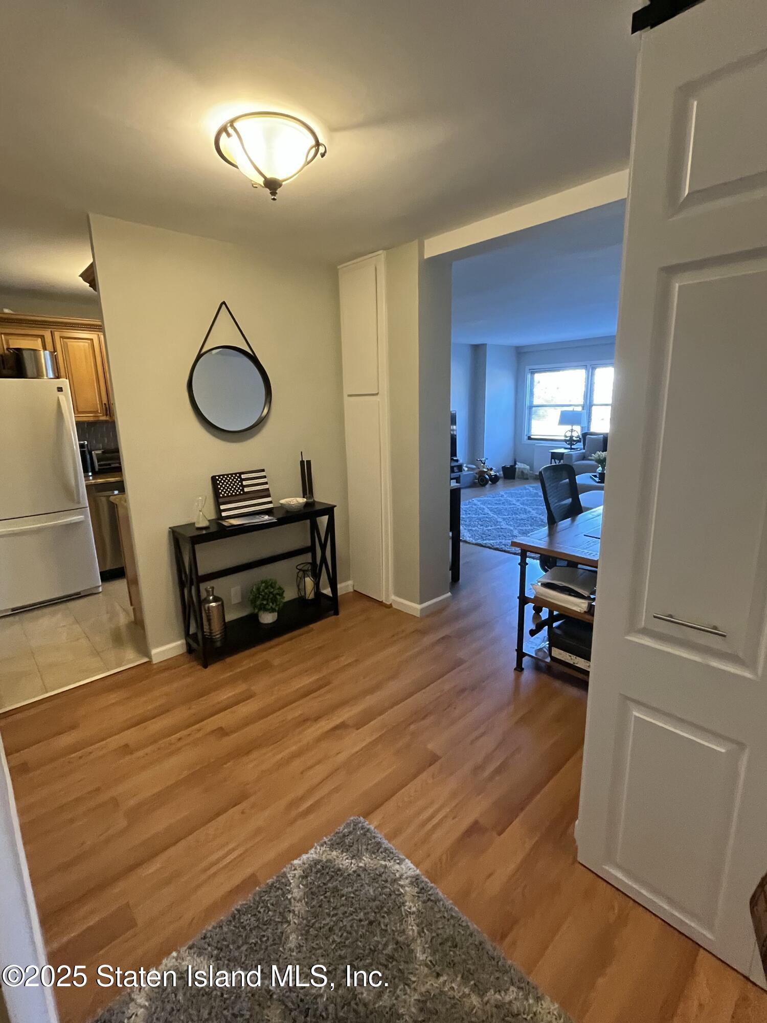 1100 Clove Road, Unit 2E Staten Island, NY 10301 - Photo 6 of 37 Entry Foyer