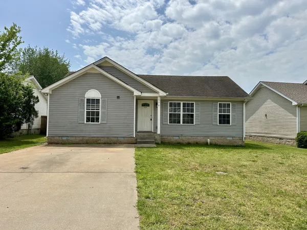 $1,375 | 576 Oakmont Drive, Clarksville, TN 37042