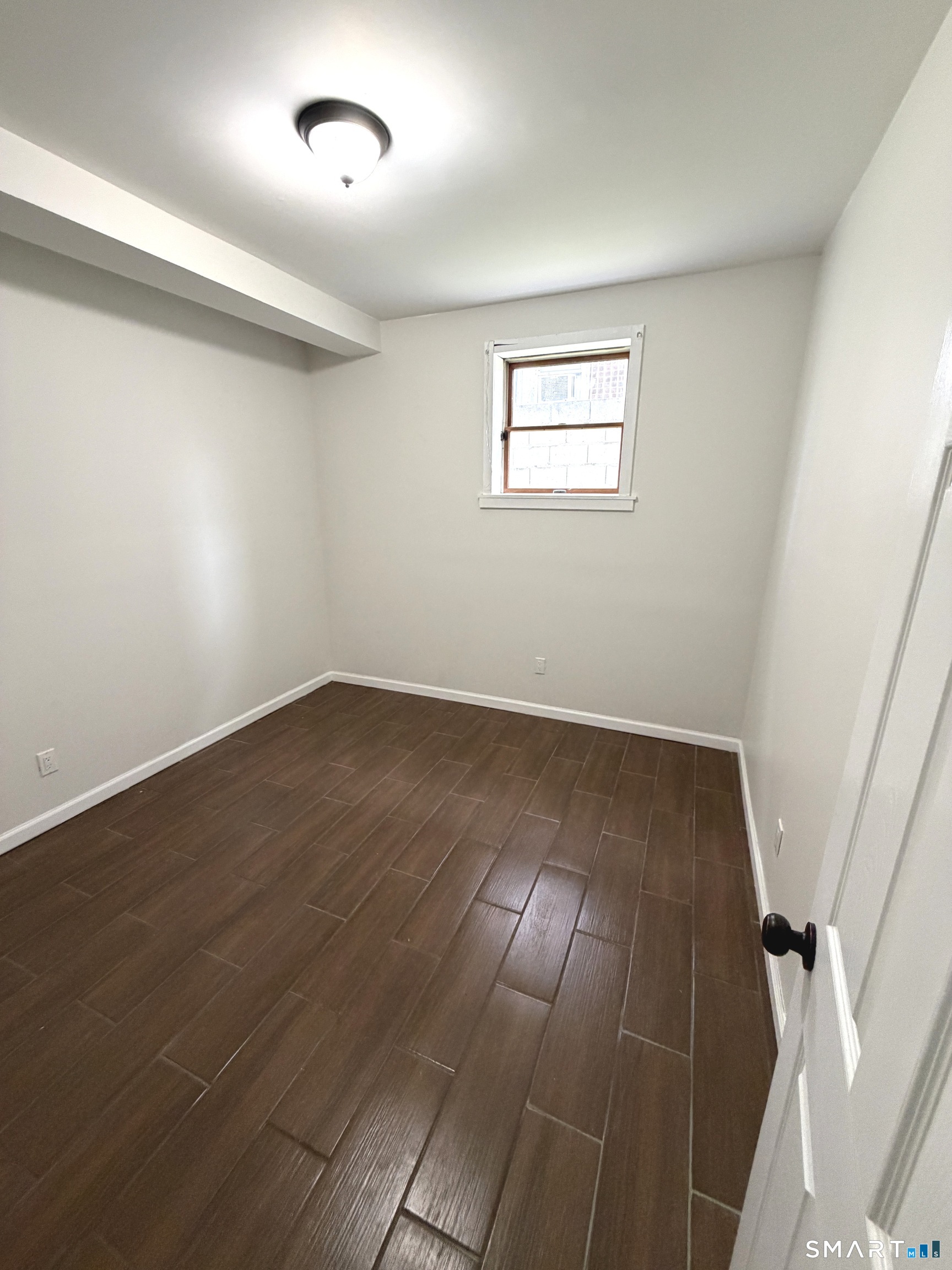 167 George Street Hartford, CT 06114 - Photo 14 of 33