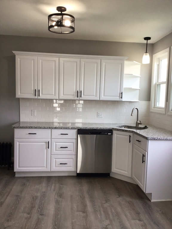 28 Spring Street West Springfield, MA 01089 - Photo 6 of 28 Gallery Image 6