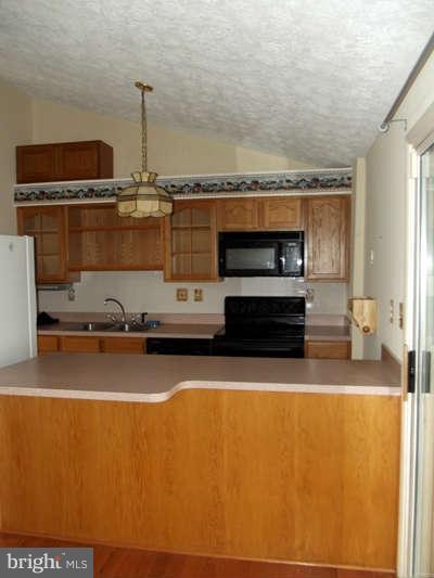 1433 Boulder Lane Hanover, MD 21076 - Photo 12 of 17 Kitchen