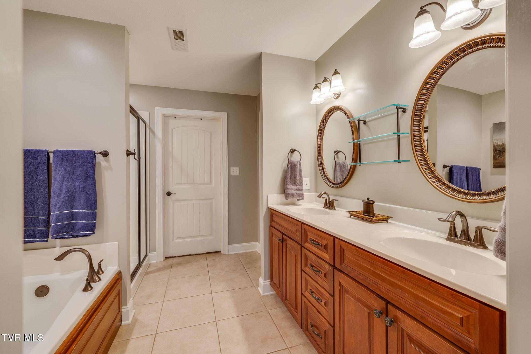 205 Bridgewater Court Gray, TN 37615 - Photo 17 of 36 017