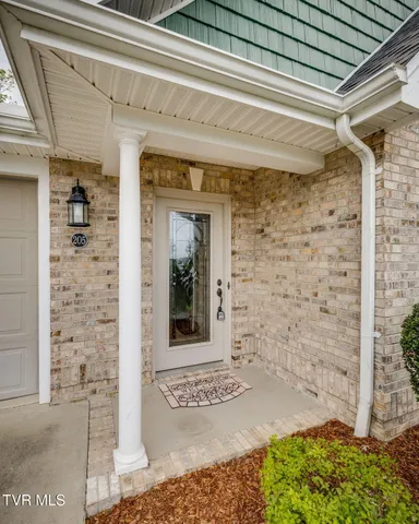 $394,999 | 205 Bridgewater Court, Gray, TN 37615
