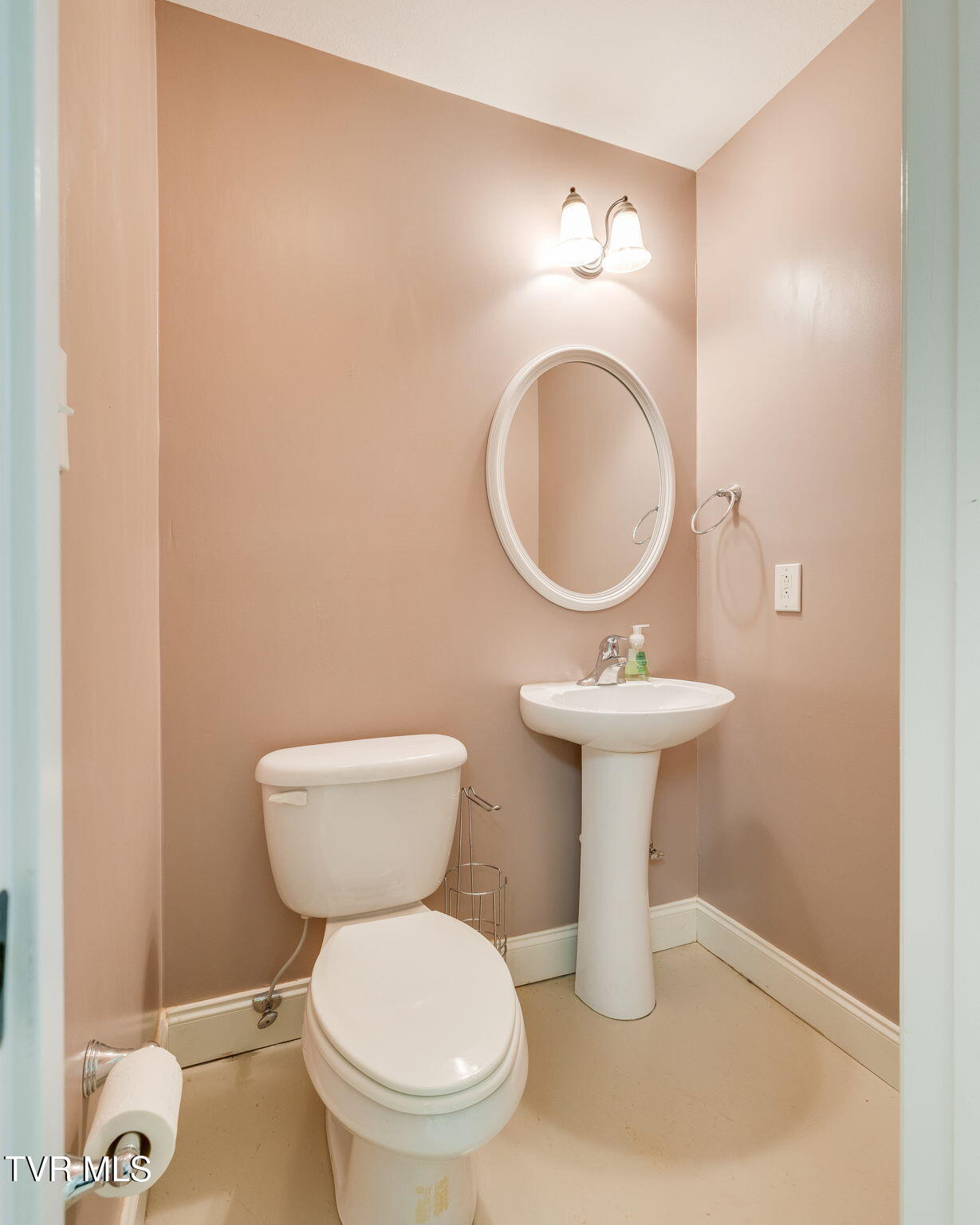 205 Bridgewater Court Gray, TN 37615 - Photo 27 of 36 029