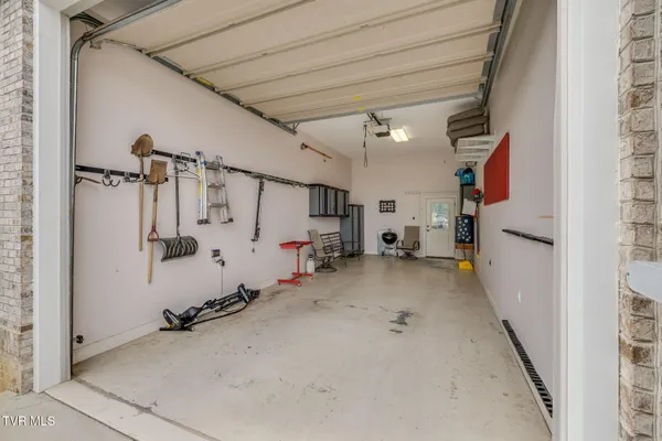 $379,999 | 205 Bridgewater Court, Gray, TN 37615