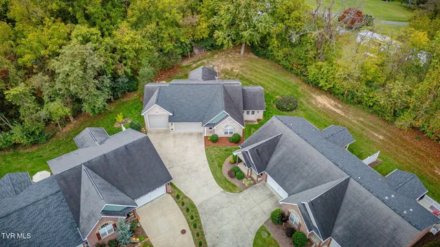 $394,999 | 205 Bridgewater Court, Gray, TN 37615