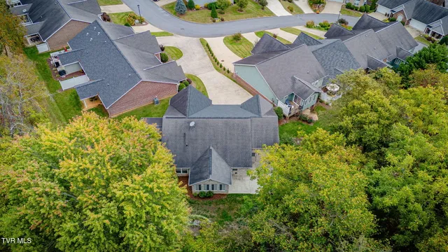 $394,999 | 205 Bridgewater Court, Gray, TN 37615