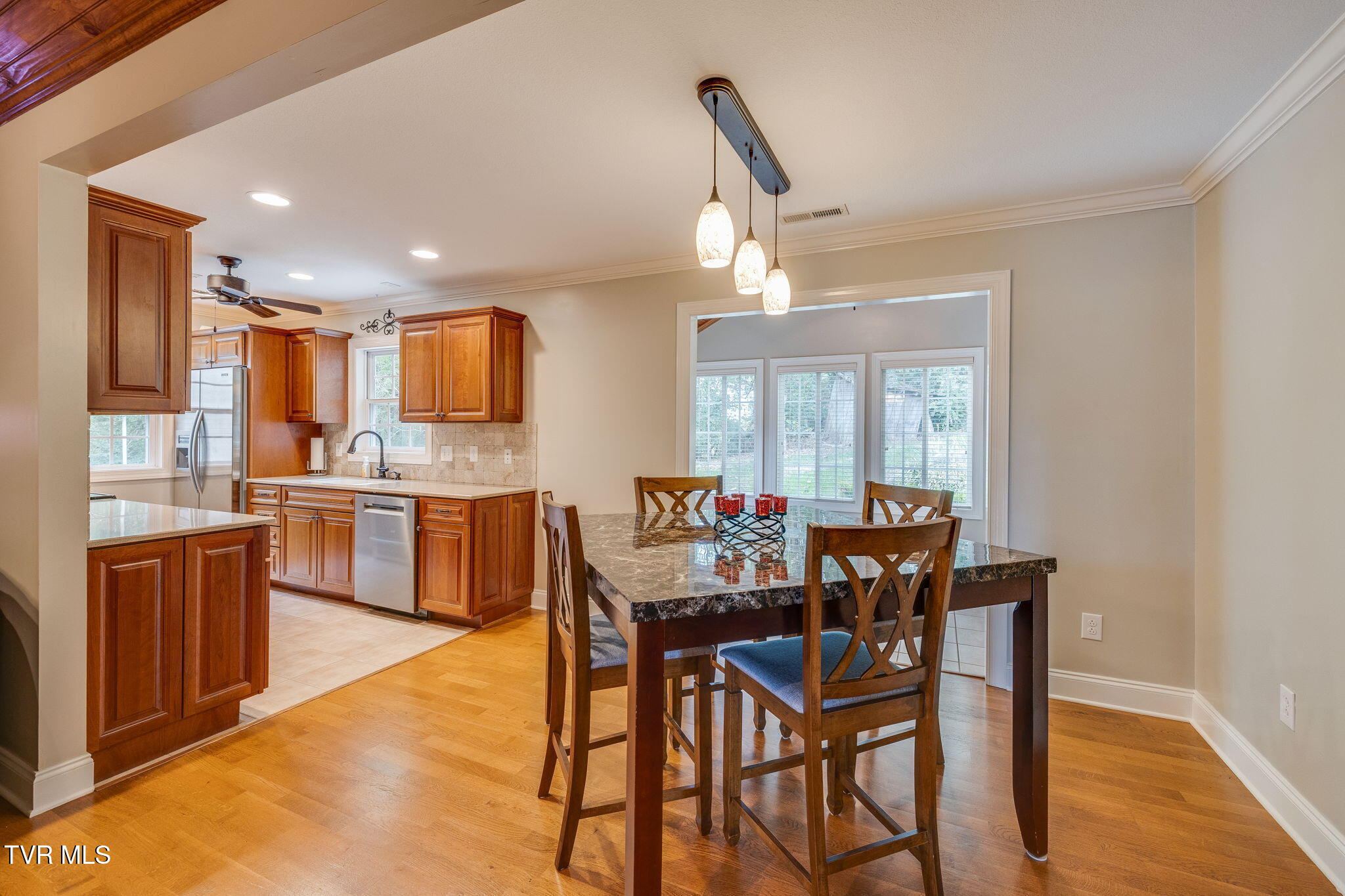 205 Bridgewater Court Gray, TN 37615 - Photo 8 of 36 008