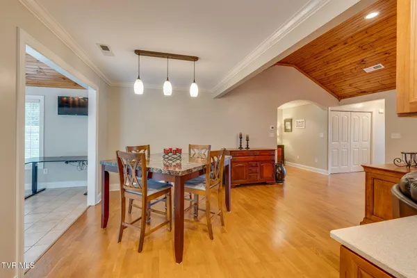 $379,999 | 205 Bridgewater Court, Gray, TN 37615