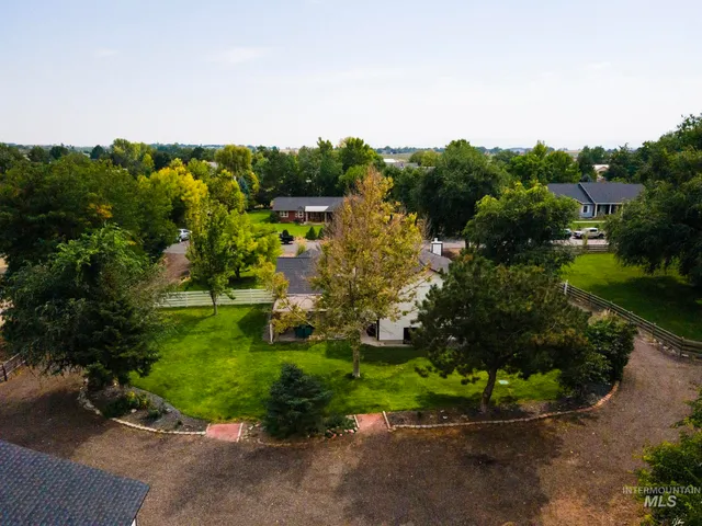 $988,000 | 710 Keogh Lane, Caldwell, ID 83607