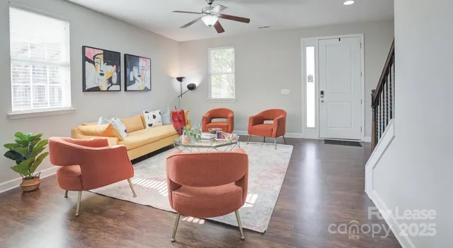 $2,125 | 10154 Enniscrone Road, Unit BROAD, Pineville, NC 28134