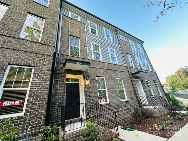 $2,195 | 2233 Noble Townes Way, Charlotte, NC 28262
