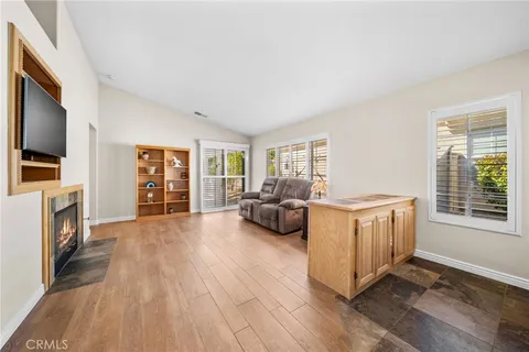 $454,000 | 40609 Corte Albara, Murrieta, CA 92562