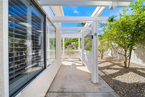 $454,000 | 40609 Corte Albara, Murrieta, CA 92562