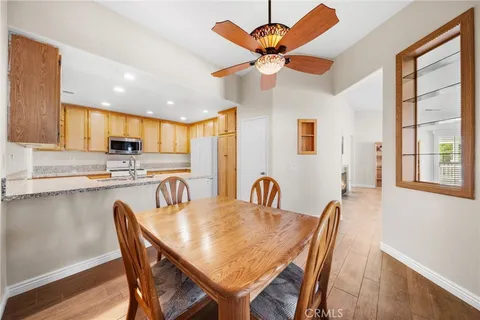 $454,000 | 40609 Corte Albara, Murrieta, CA 92562