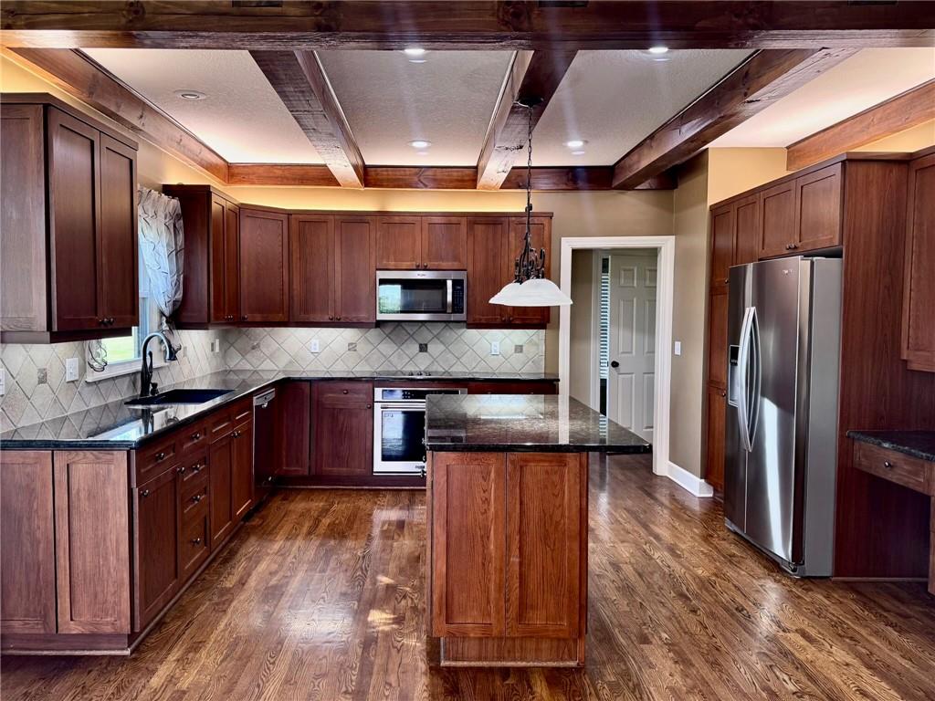 22750 South Moonlight Road Gardner, KS 66030 - Photo 11 of 51