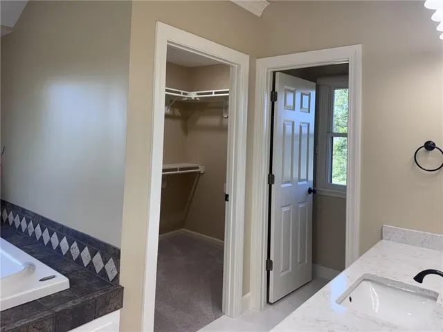 $1,695,000 | 22750 South Moonlight Road, Spring Hill, KS 66083