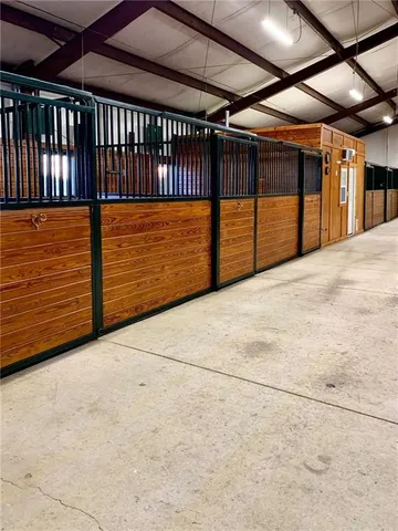 $1,695,000 | 22750 South Moonlight Road, Spring Hill, KS 66083