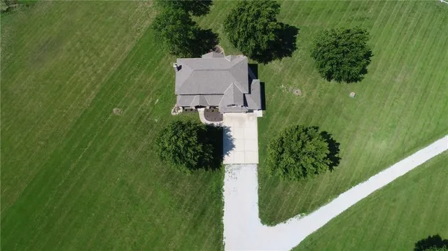 $1,695,000 | 22750 South Moonlight Road, Spring Hill, KS 66083