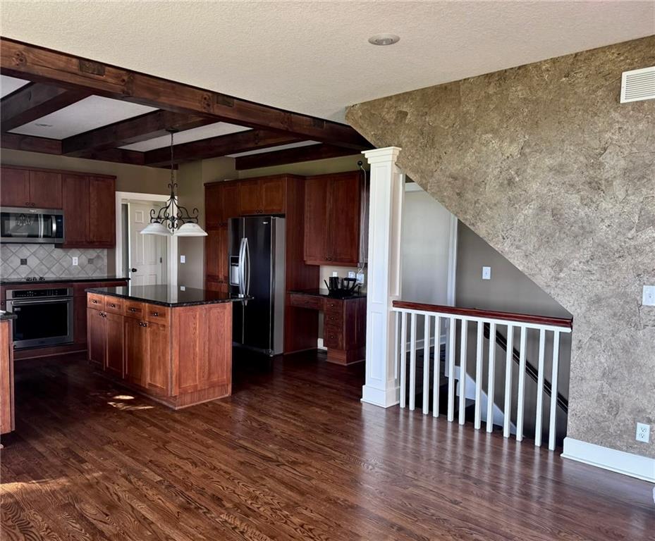 22750 South Moonlight Road Gardner, KS 66030 - Photo 10 of 51