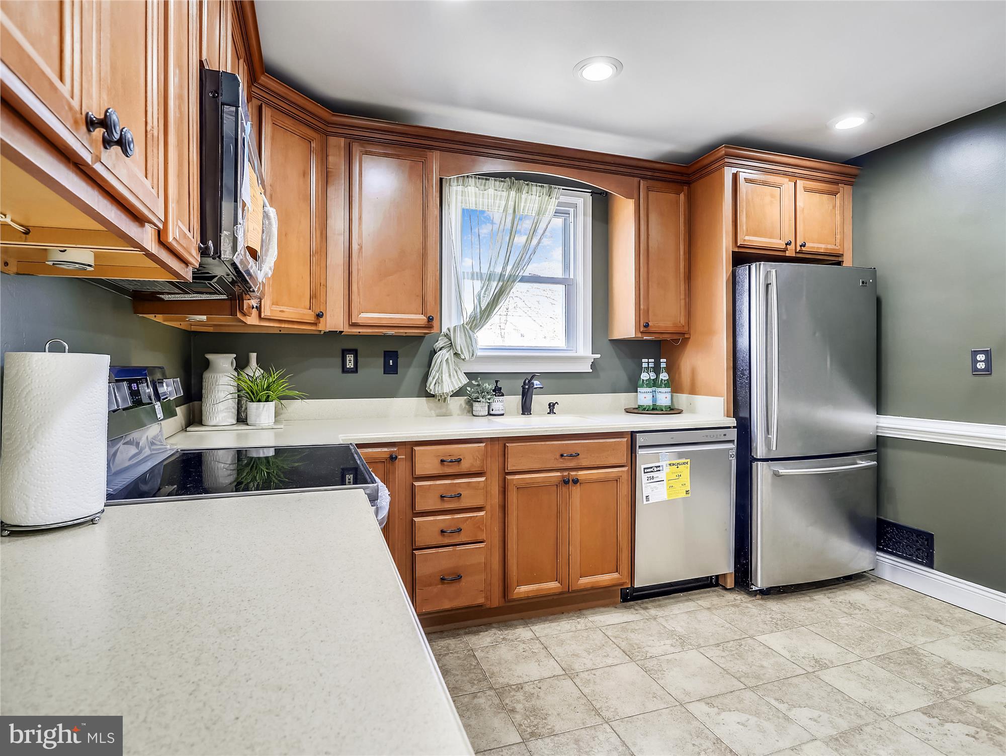 829 Riverside Drive Pasadena, MD 21122 - Photo 9 of 34 Gallery Image 9
