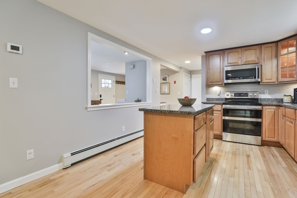 3 Trina Road Salem, NH 03079 - Photo 12 of 38