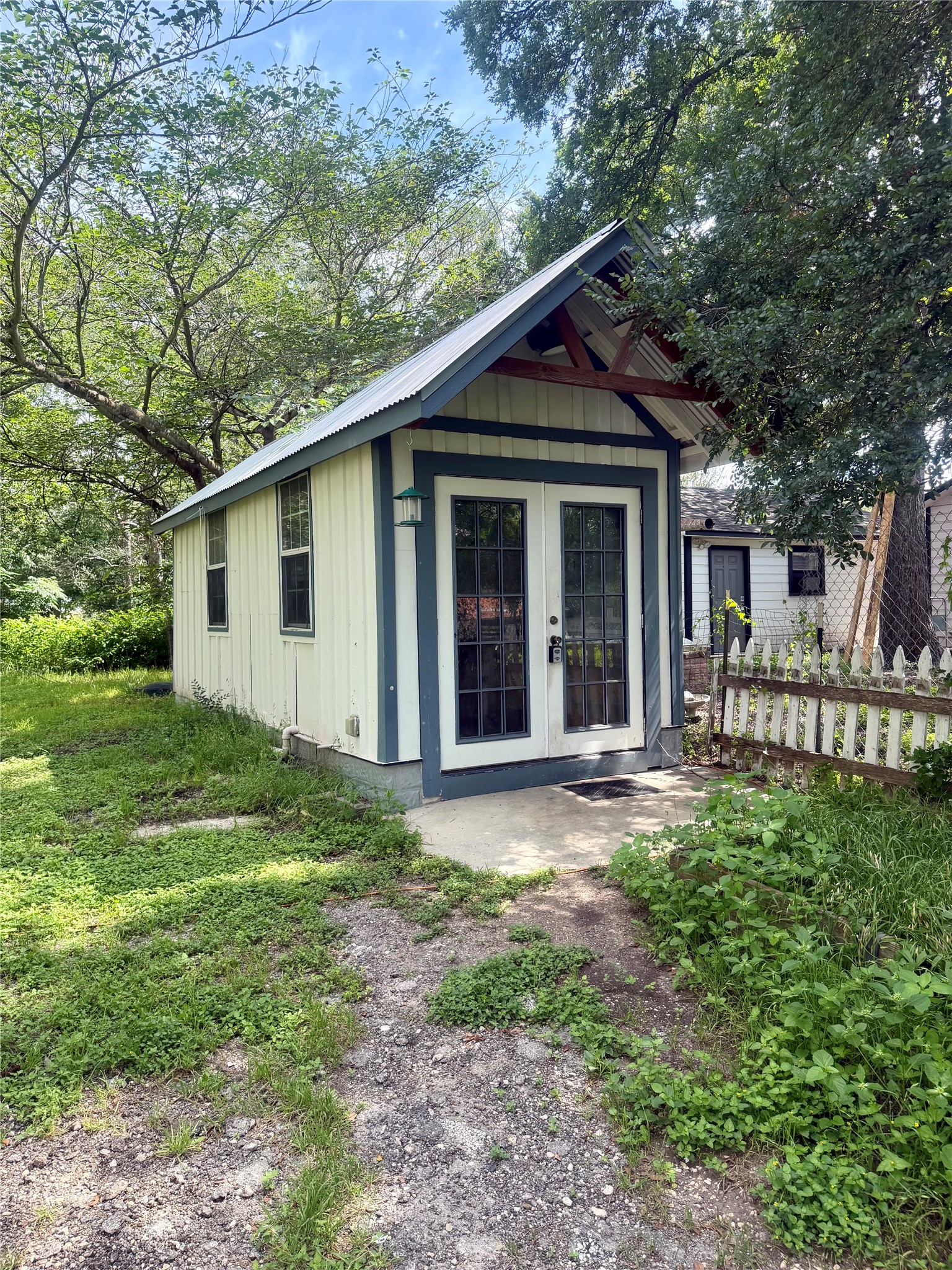 184 3rd Street, Unit 2 Maxwell, TX 78656 - Photo 10 of 11