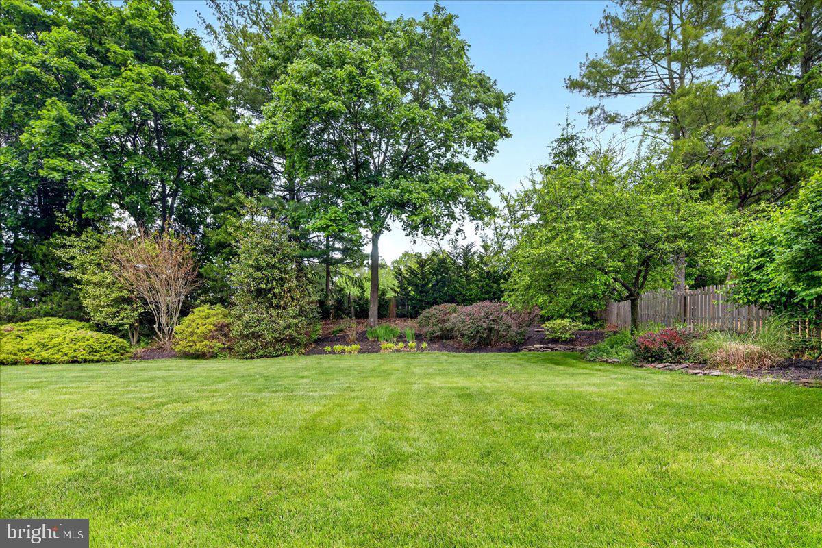 28 Baldwin Street Pennington, NJ 08534 - Photo 43 of 50
